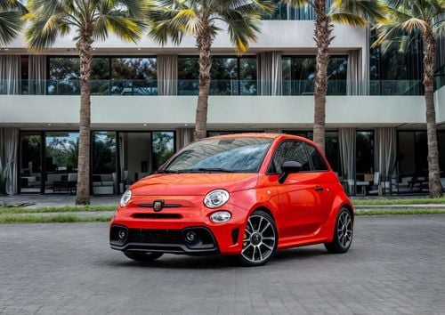 Abarth 695 1,567 P.M | 0% Downpayment | Abarth 695 Turismo Cabrio!