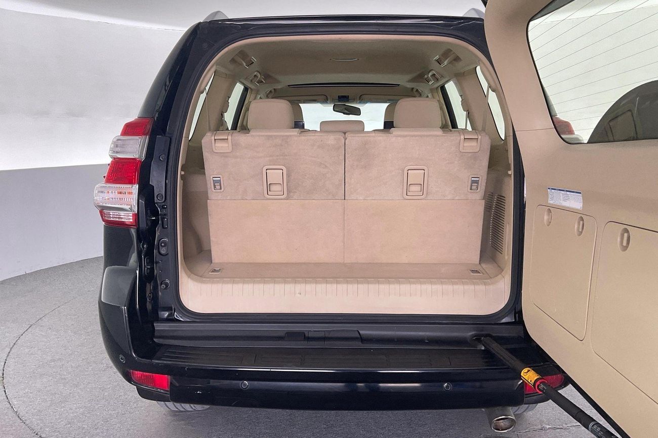 Toyota Prado VXR | National Day Celebration | Guaranteed Warranty | 0 Down Payment