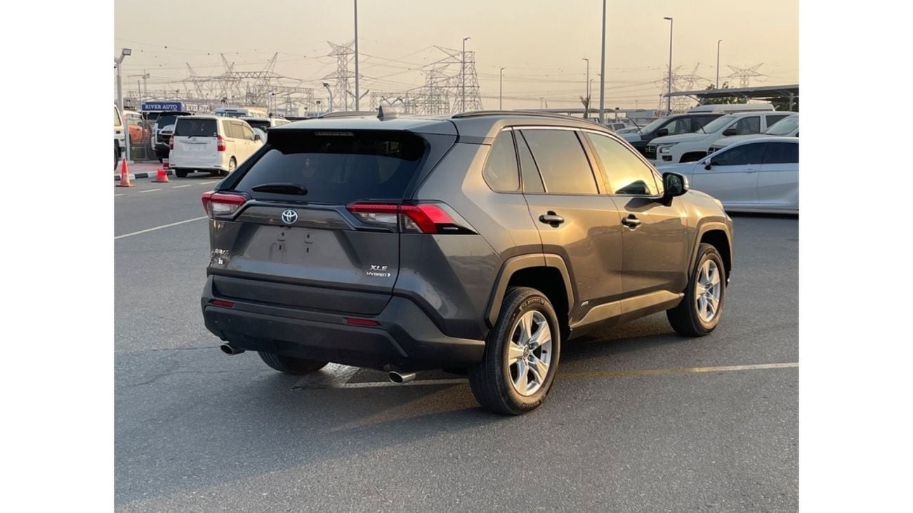 Toyota RAV4 VXR HEV 2021 TOYOTA RAV4 XLE HYBRID FULL OPTIONS IMPORTED FROM USA