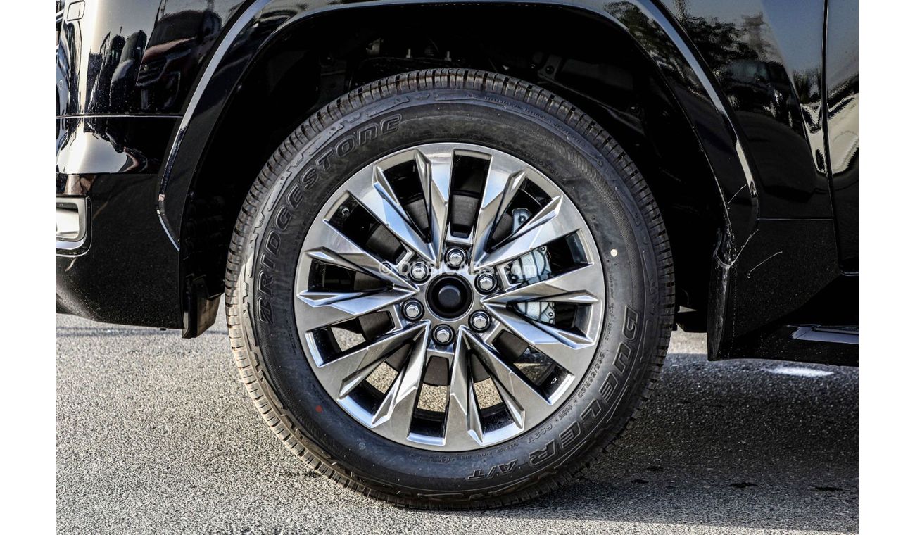 Toyota Land Cruiser 2022 Toyota LC300 3.3 Twin Turbo GXR 20" Alloy Diesel AT - Black inside beige