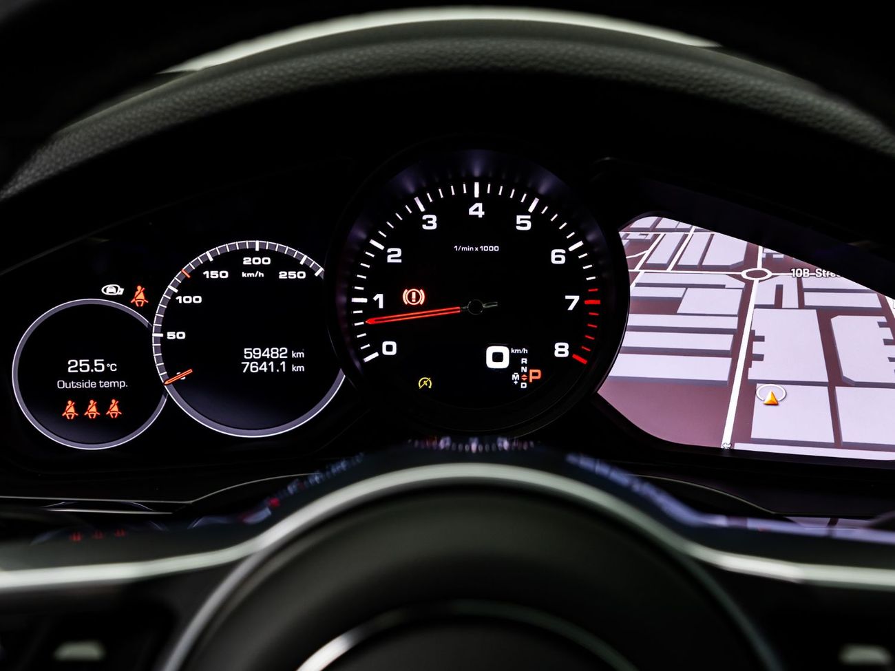 Porsche Cayenne Std 3.0L (340 HP) 2021 Porsche Cayenne Coupe, 1 Year Fully Comprehensive Warranty, Low KMs, GCC