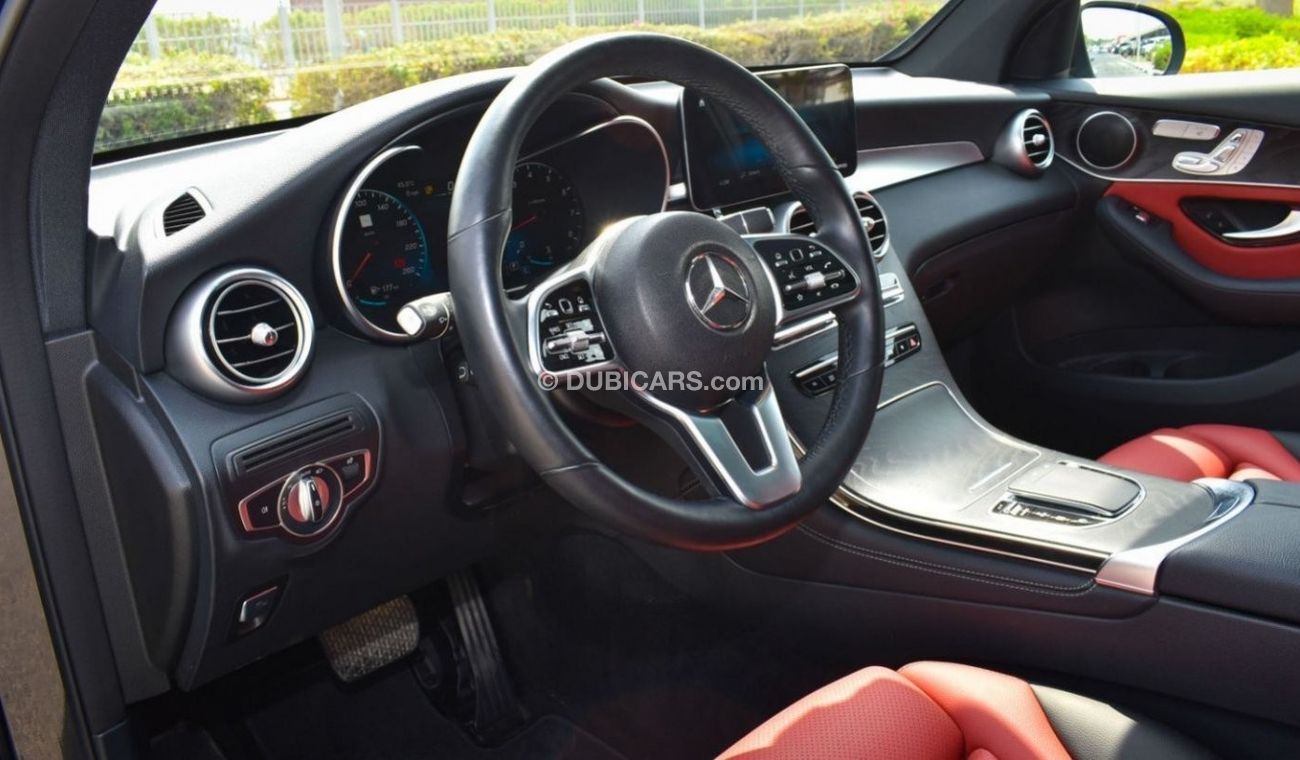 مرسيدس بنز GLC 300 4MATIC