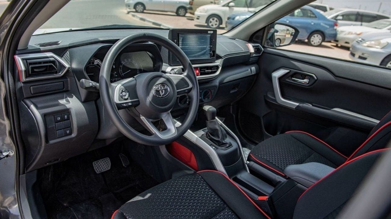 تويوتا ريز toyota raize 2023 1.0l auto v3 petrol