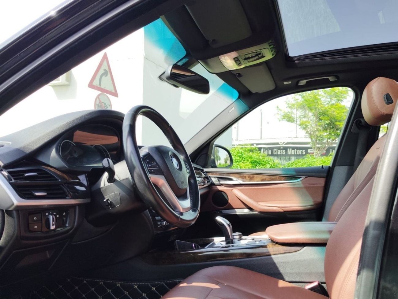 BMW X5 35i Exclusive 3.0L (5 Seater)