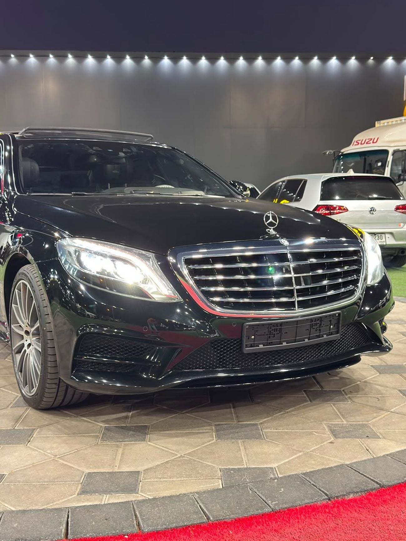 مرسيدس بنز S 550