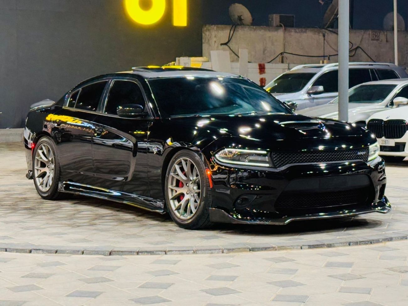 Dodge Charger SRT 392 6.4L (717 HP)