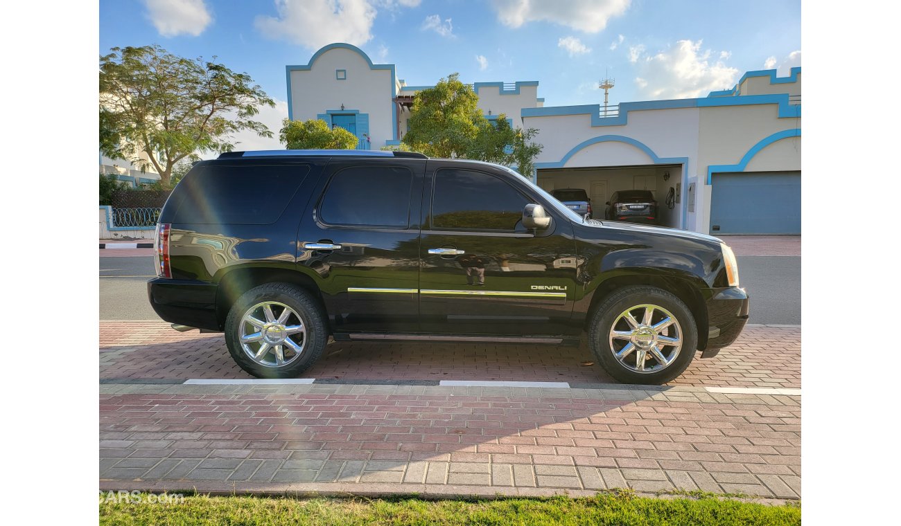 جي أم سي يوكون Denali 6.2L Auto Side Steps