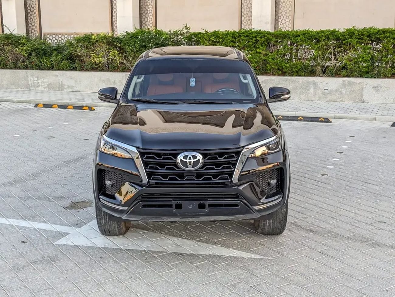 Toyota Fortuner EXR FACELIFTED GCC V4 2.7L IN EXCELLENT CONDITION
