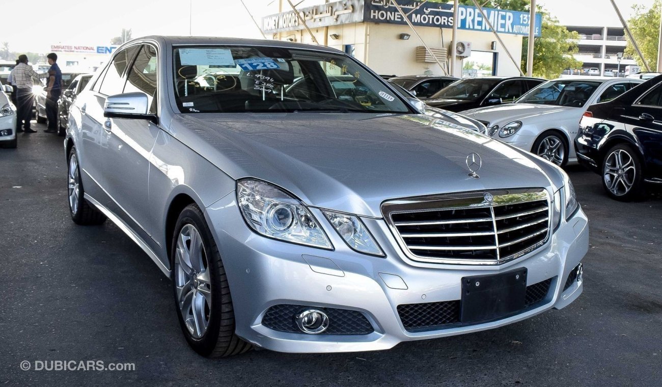 مرسيدس بنز E 350 E550 Badge