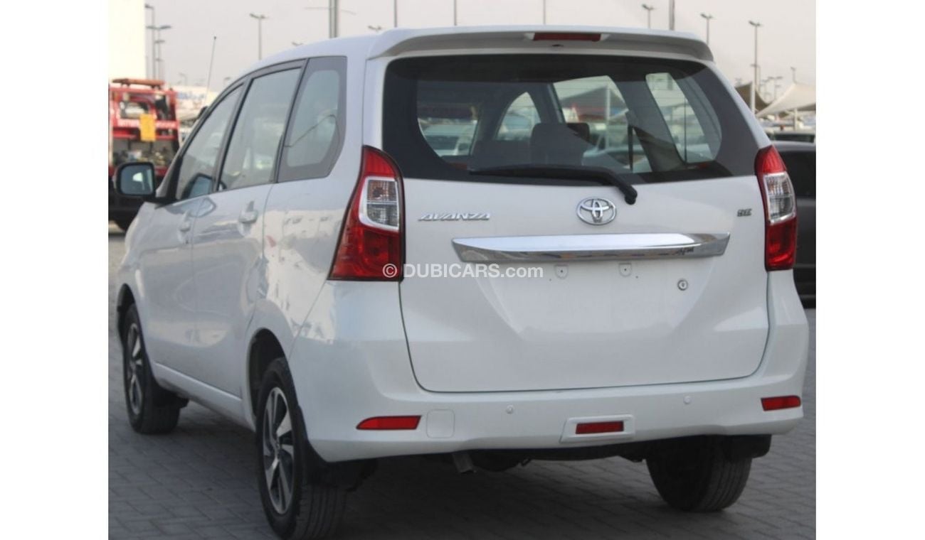 تويوتا أفانزا SE تويوتا افانزا 2019 ابيض خليجي بحالة ممتازة بدون حوادث