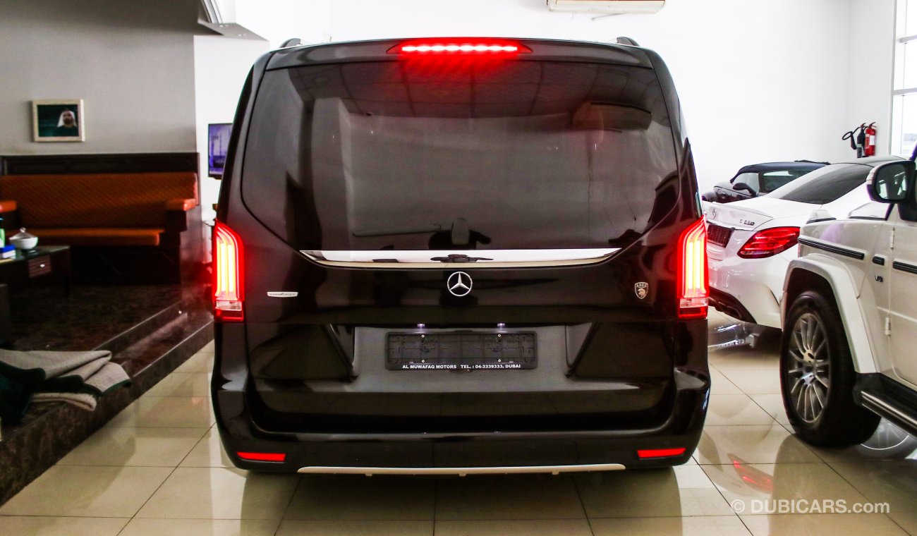 Mercedes-Benz Viano Ares design