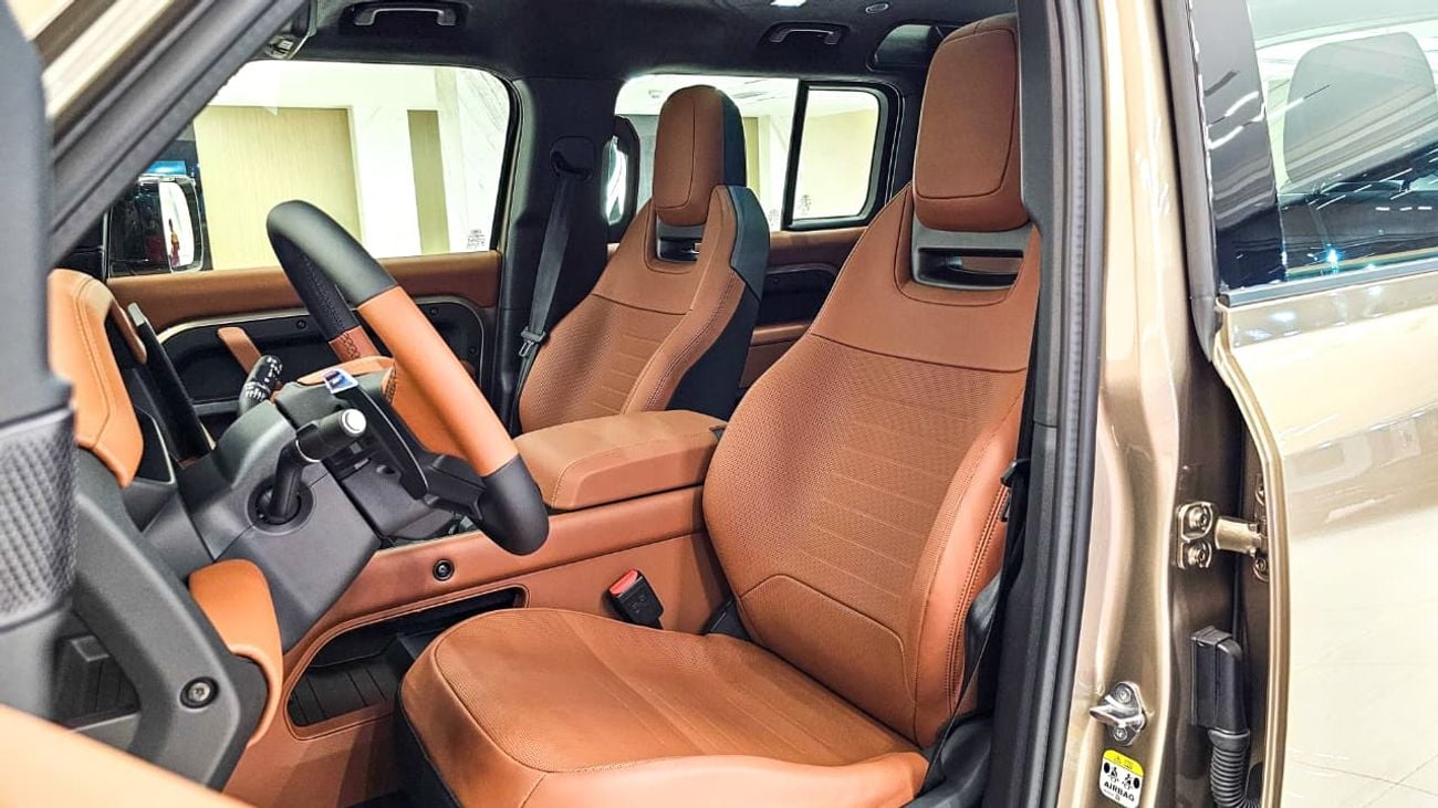 Land Rover Defender 110 OCTA EDITION ONE P635