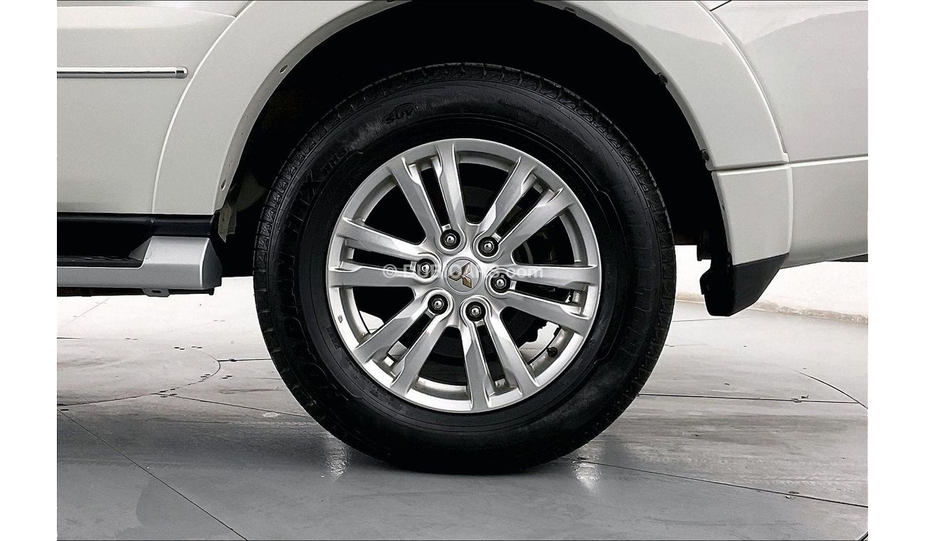 ميتسوبيشي باجيرو GLS Highline