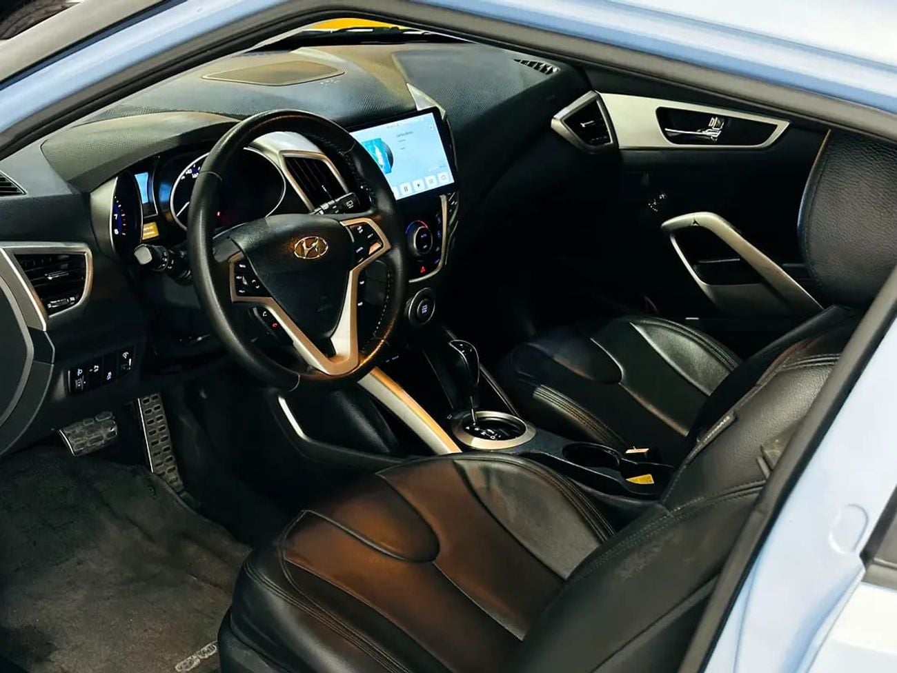 Hyundai Veloster GLS 1.6L