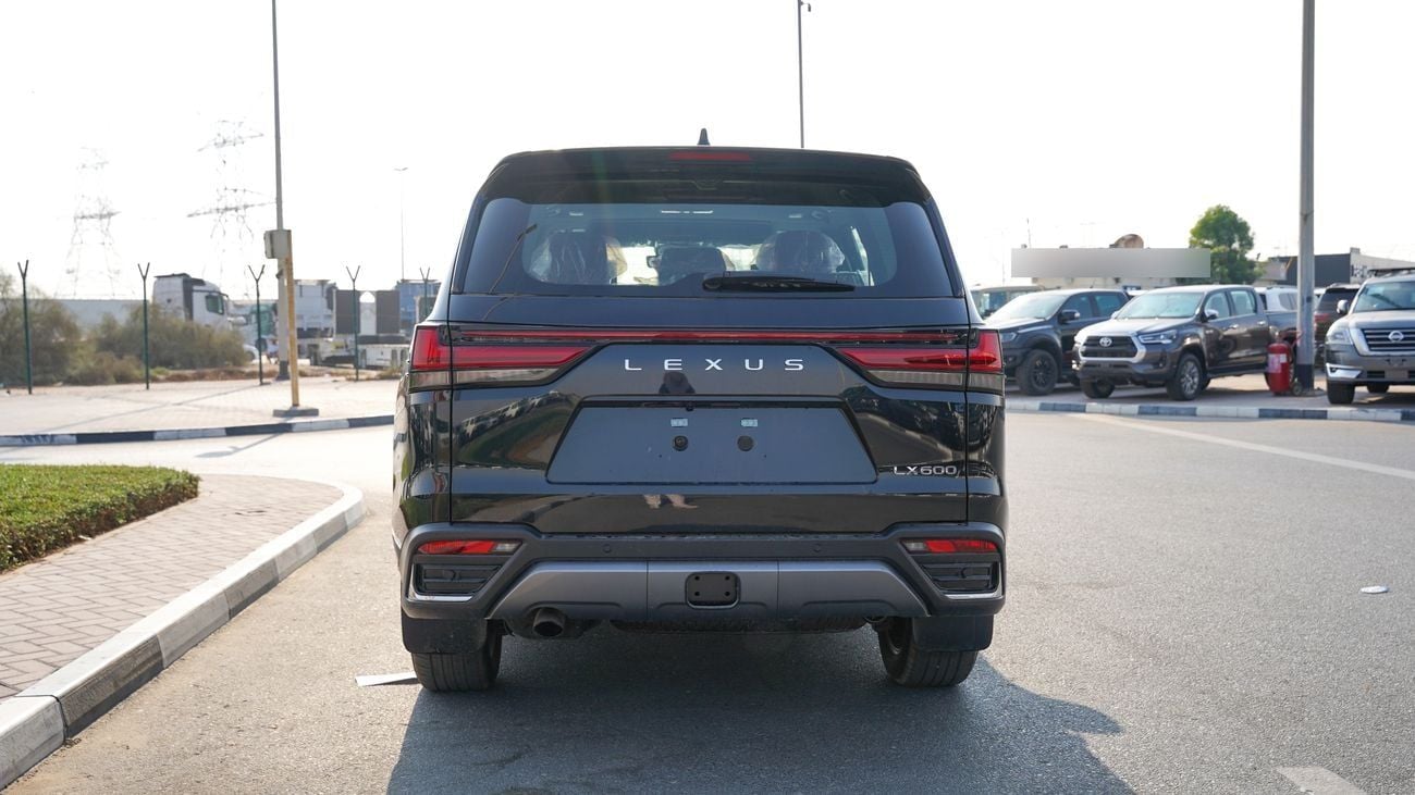 Lexus LX600 SIGNATURE