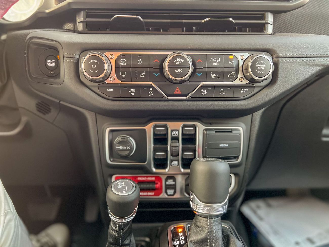 جيب رانجلر EXPORT PRICE - Rubicon 392 6.4L V8 - FINAL EDITION