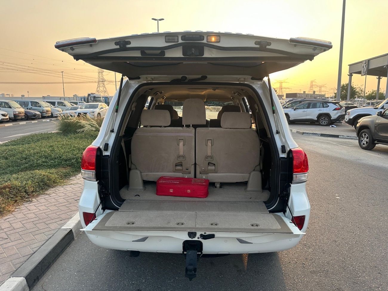 Toyota Land Cruiser GXR 4.0L (271 HP) 4WD