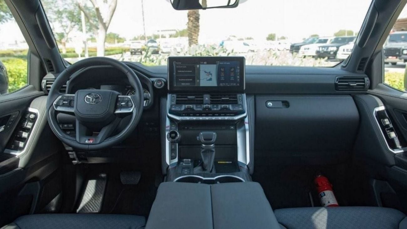 Toyota Land Cruiser LAND CRUISER GR SPORT 3.5L BLACK