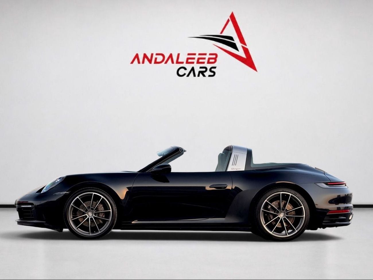 Porsche 911 TARGA 4 AED 8,480 P.M | 0% DOWN PAYMENT | PORSCHE 911 TARGA 4 | FULL SERVICE HISTORY | 2021 | GCC SPECS