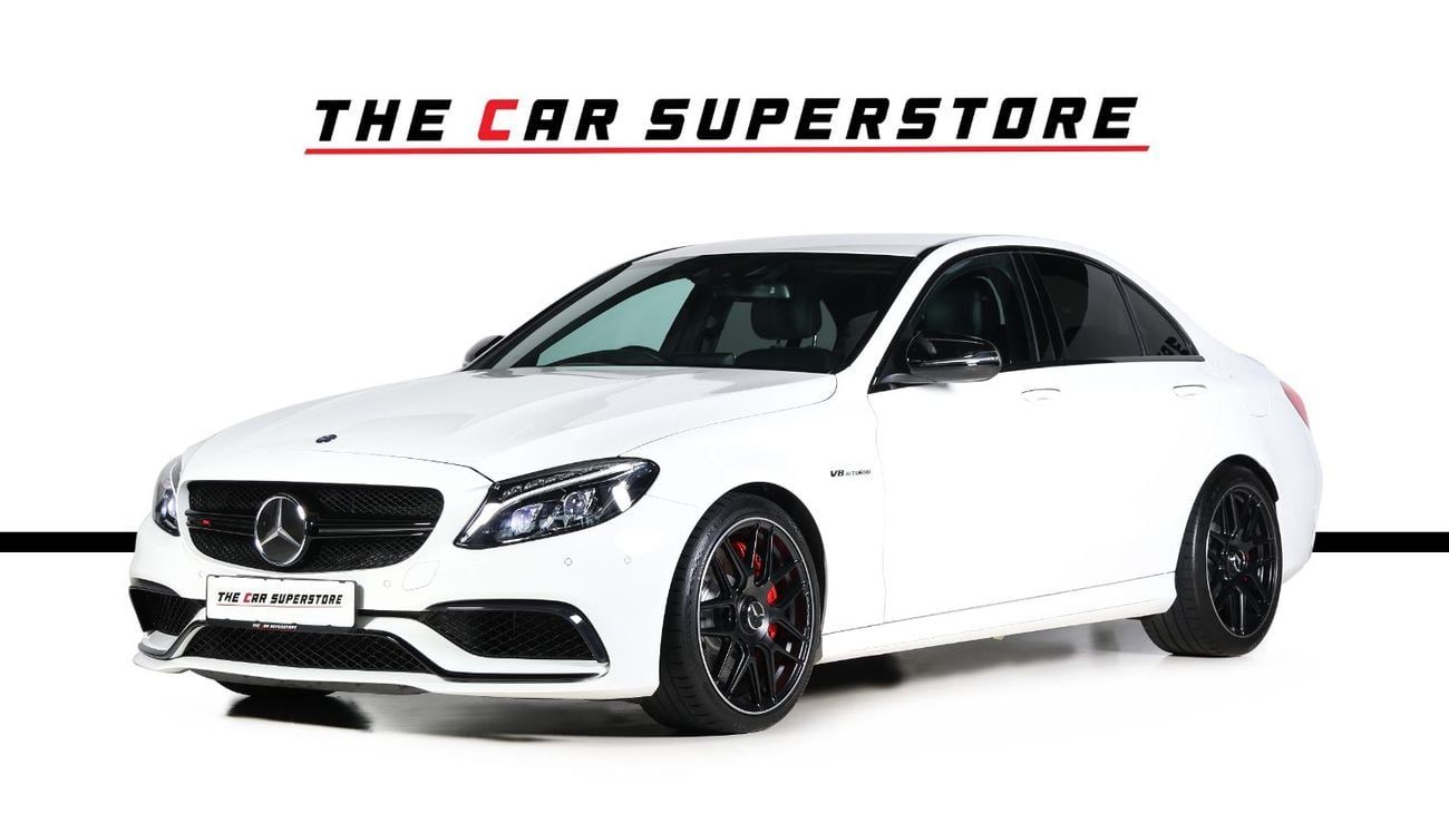 مرسيدس بنز C 63 AMG Std 4.0L Sedan 2017-MERCEDES BENZ C63 AMG-FULL SERVICE HISTORY-IMMACULATE CAR