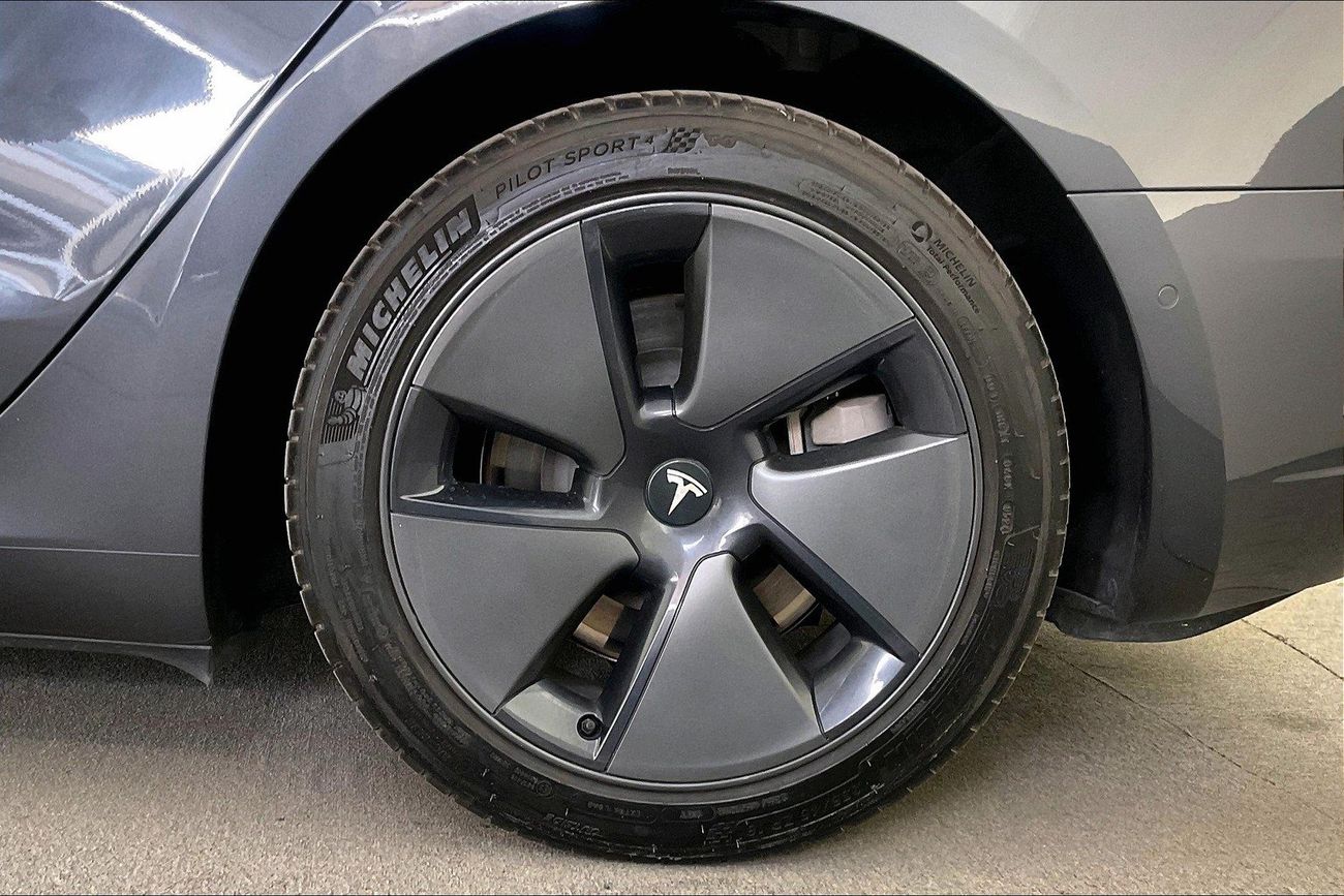 تسلا موديل 3 Standard Range Plus | شامل الضمان | 0 ﺪﻔﻋﺓ ﺃﻮﻟﻯ