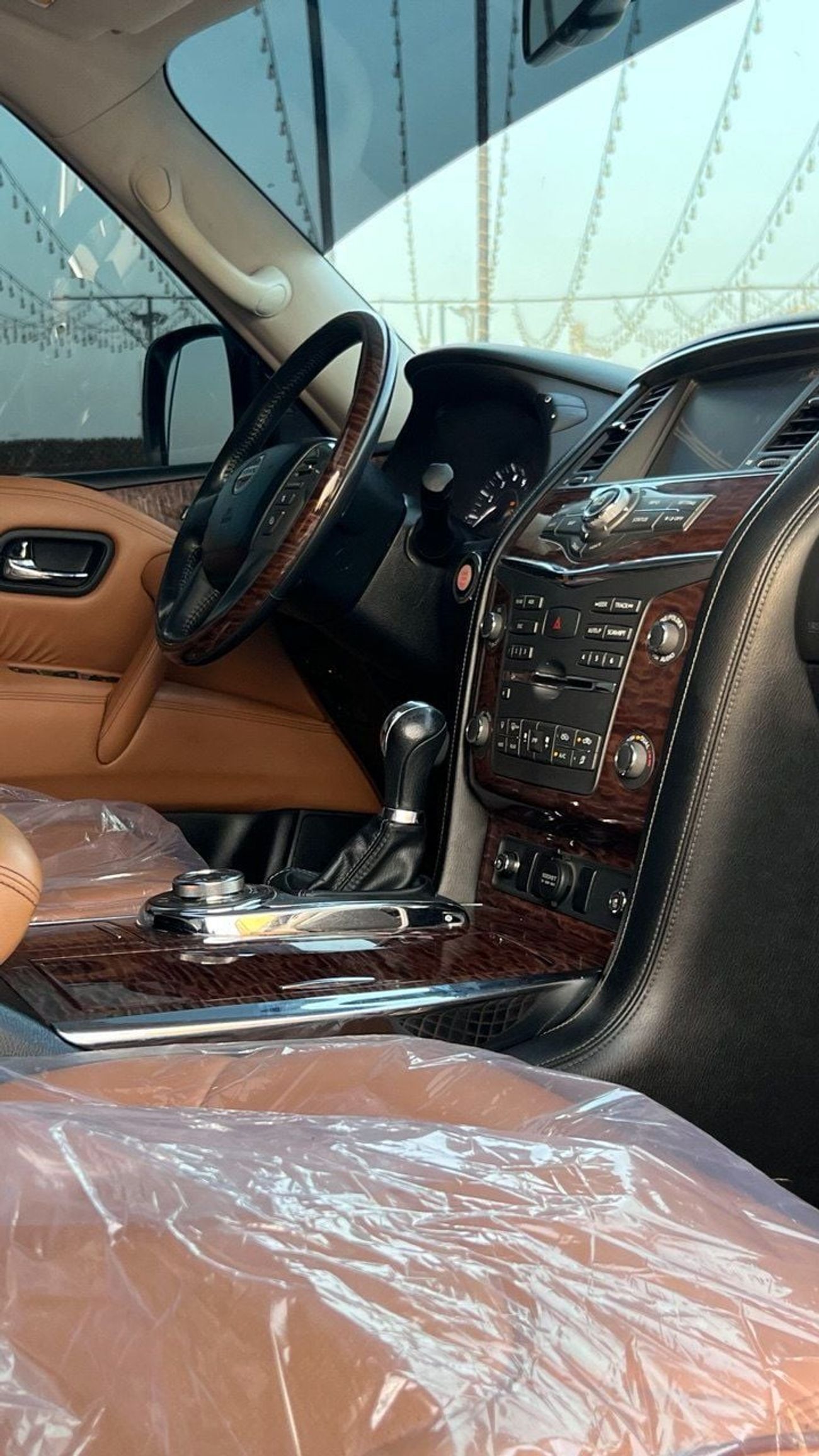 نيسان باترول LE Platinum 5.6L