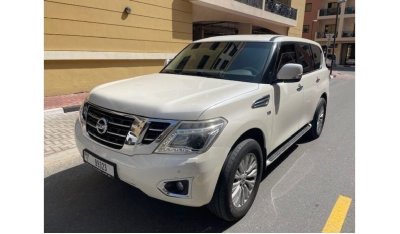 Nissan Patrol SE T2 NISSAN PATROL PLATINUM 2014 GCC SINGLE OWNER LOW MILEAGE IN MINT CONDITION WITH 1 YEAR WARRANT