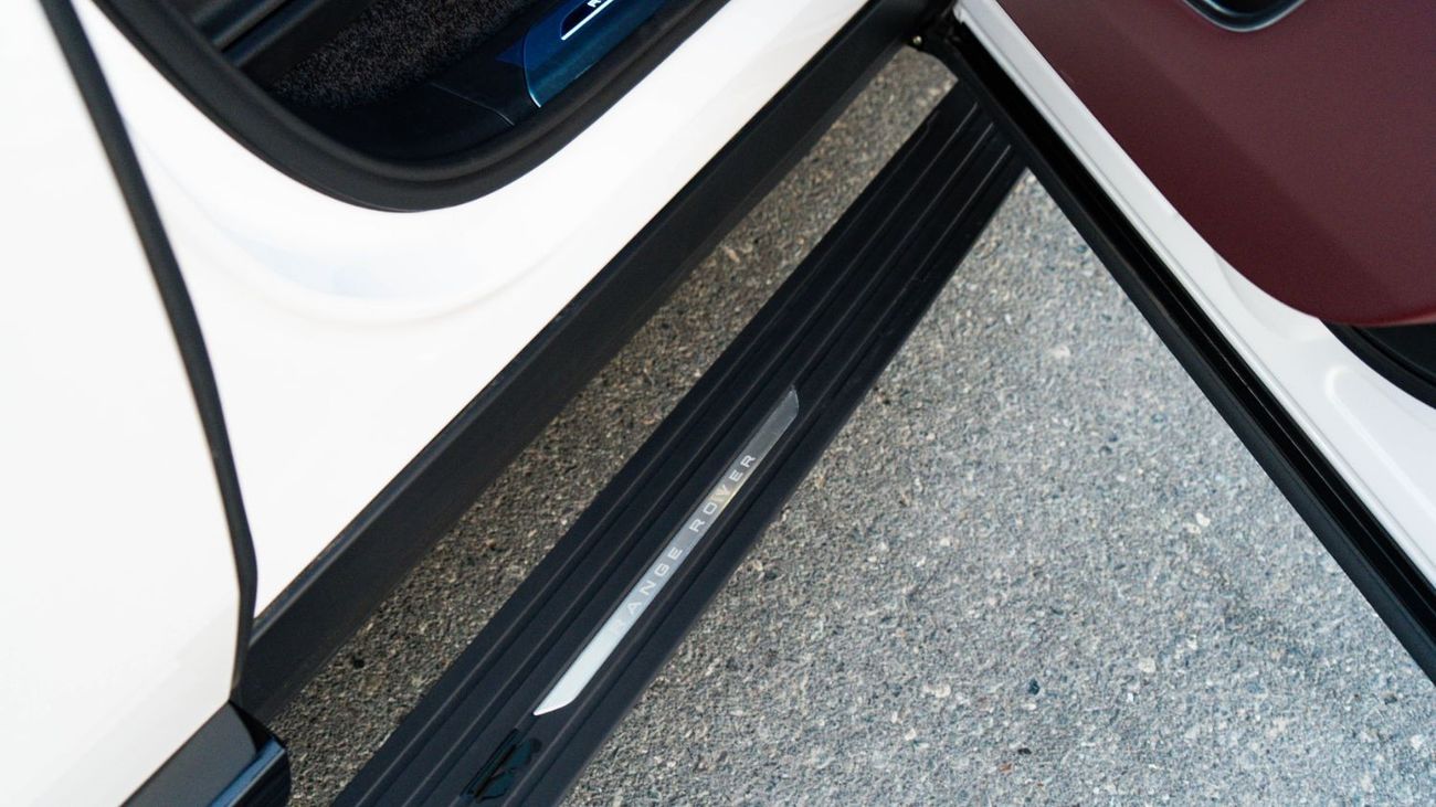 لاند روفر رينج روفر HSE 400 | Full Option | 3.0L | V6 | 2025