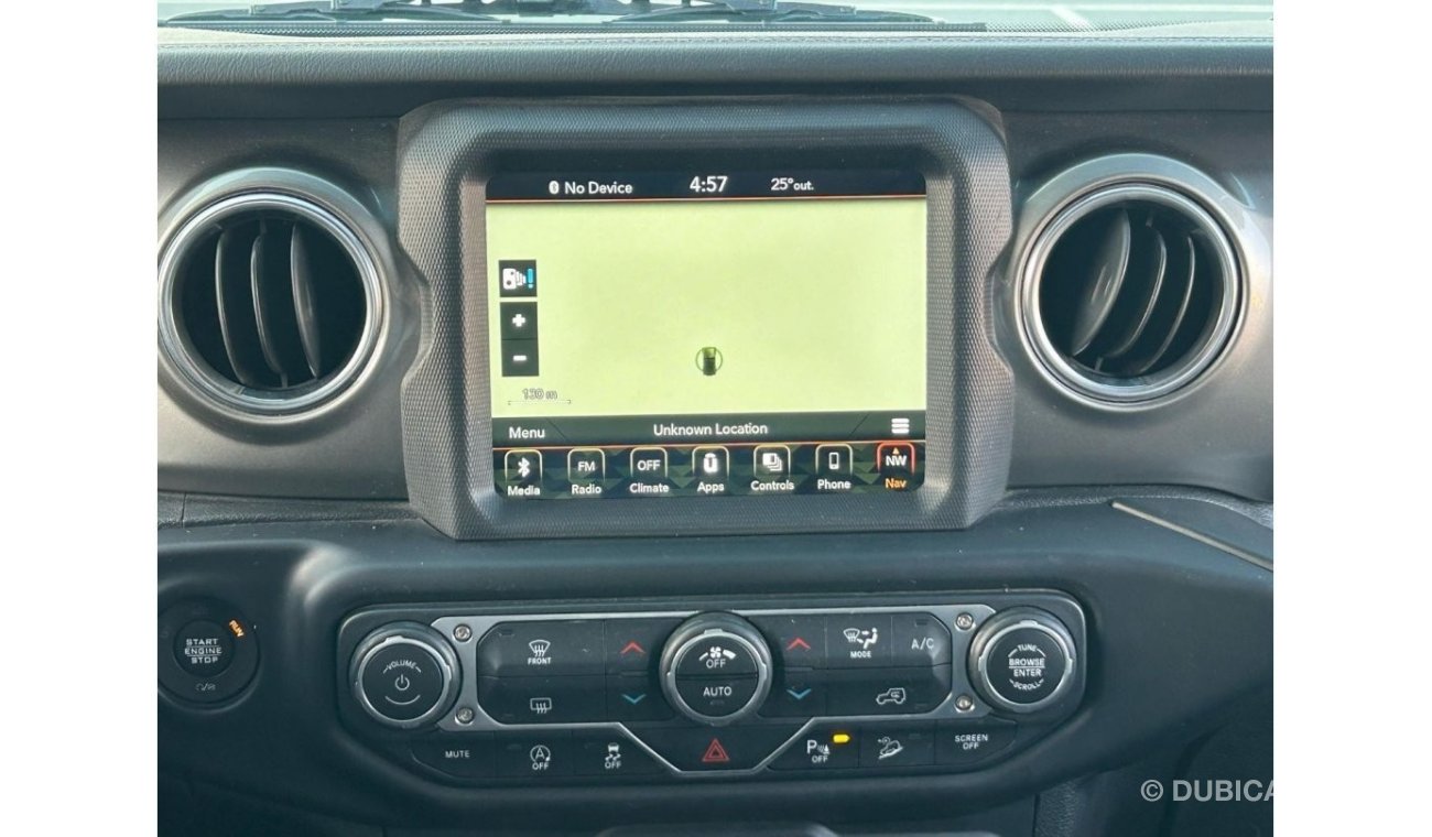 جيب رانجلر sahara 2019 Diesel 4x4 // clean title // orginal paint // accident free // perfect condition