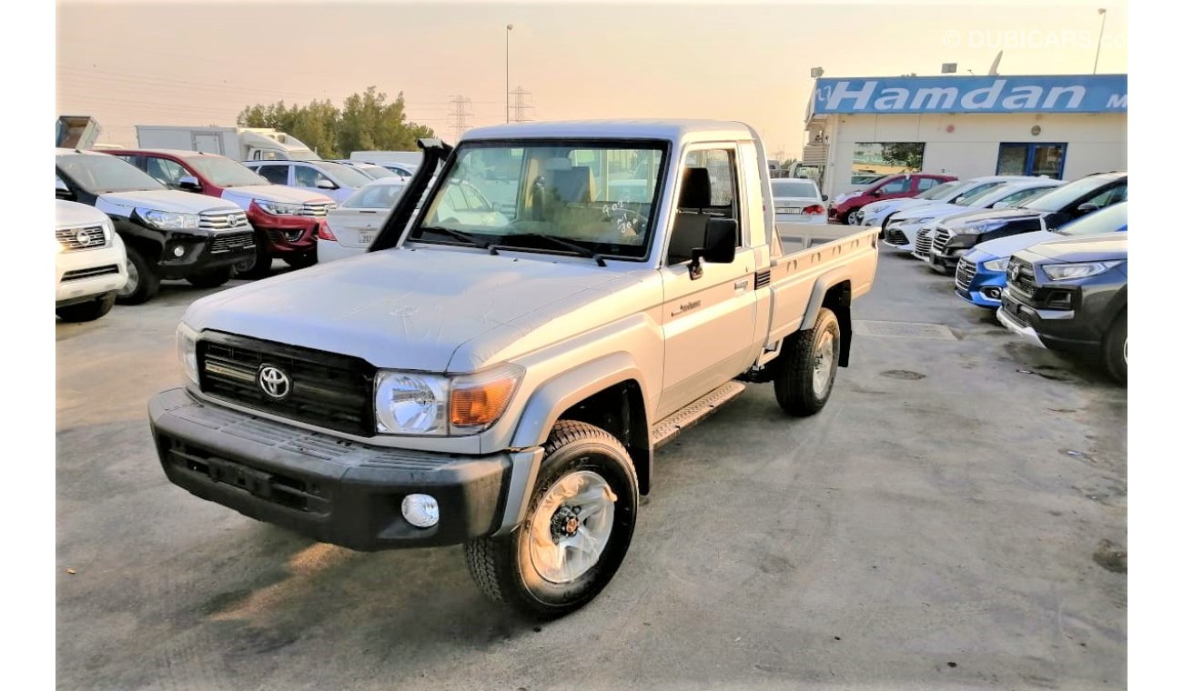 Toyota Land Cruiser Pick Up v6 diesel single cab