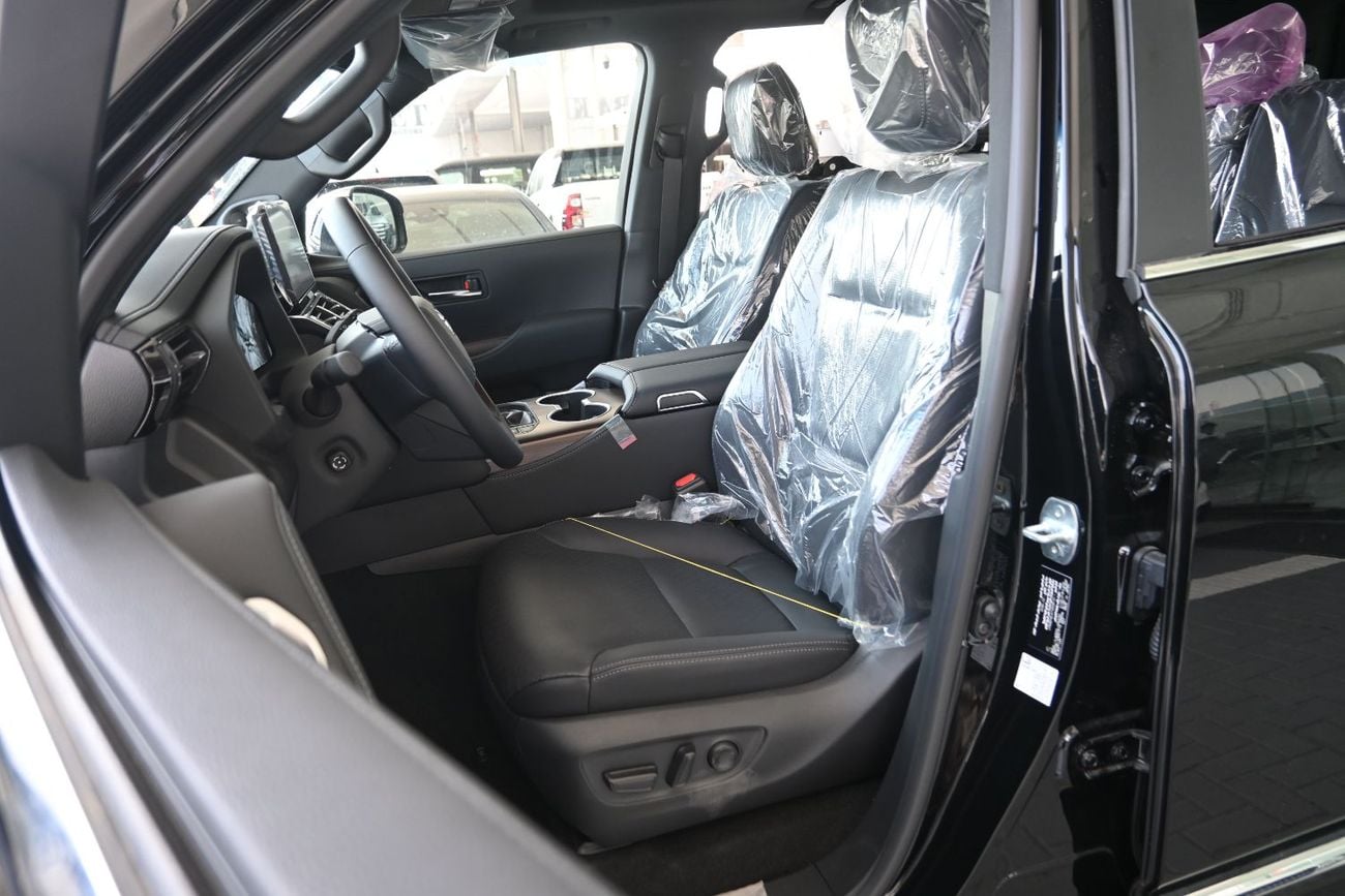 Toyota Land Cruiser VXR 3.5L TwinTurbo V6, 4WD Black inside Black