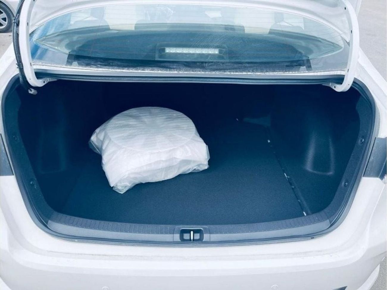 Toyota Corolla TOYOTA COROLLA 1.6L BASIC OPTION GCC SPECS 2024 MODEL EXPORT PRICE 66000 AED