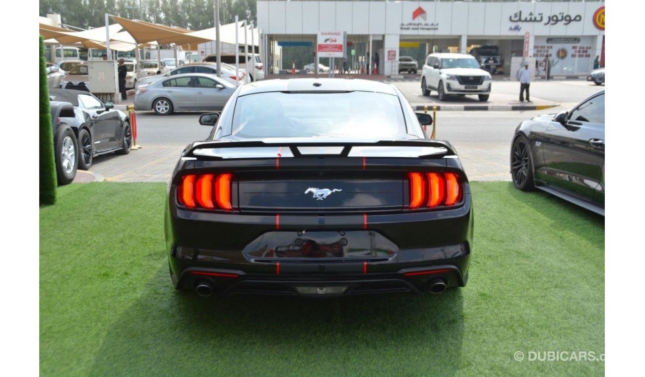 Ford Mustang EcoBoost Premium MUSTANG//PERFORMANCE//FULL OPTION//DIGITAL CLOSTER