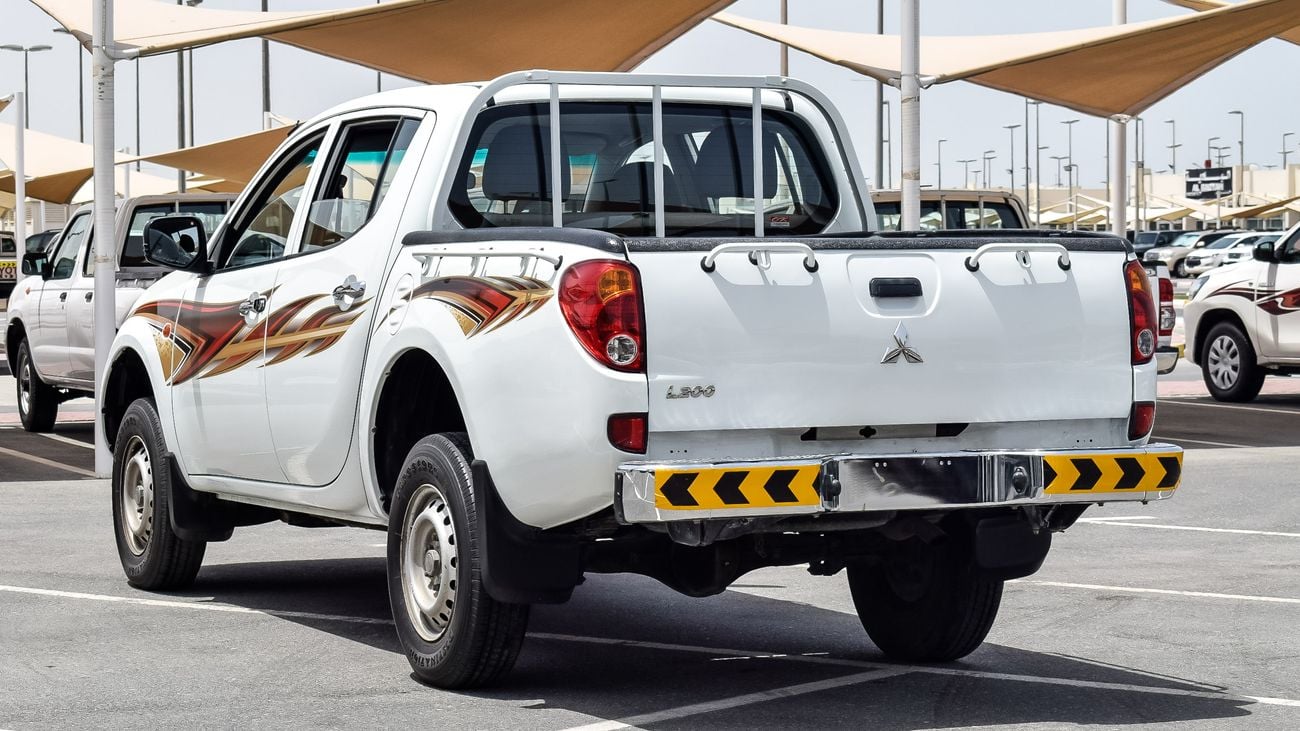 ميتسوبيشي L200 MITSUBISHI L200 DIESEL 4X4 PICKUP \