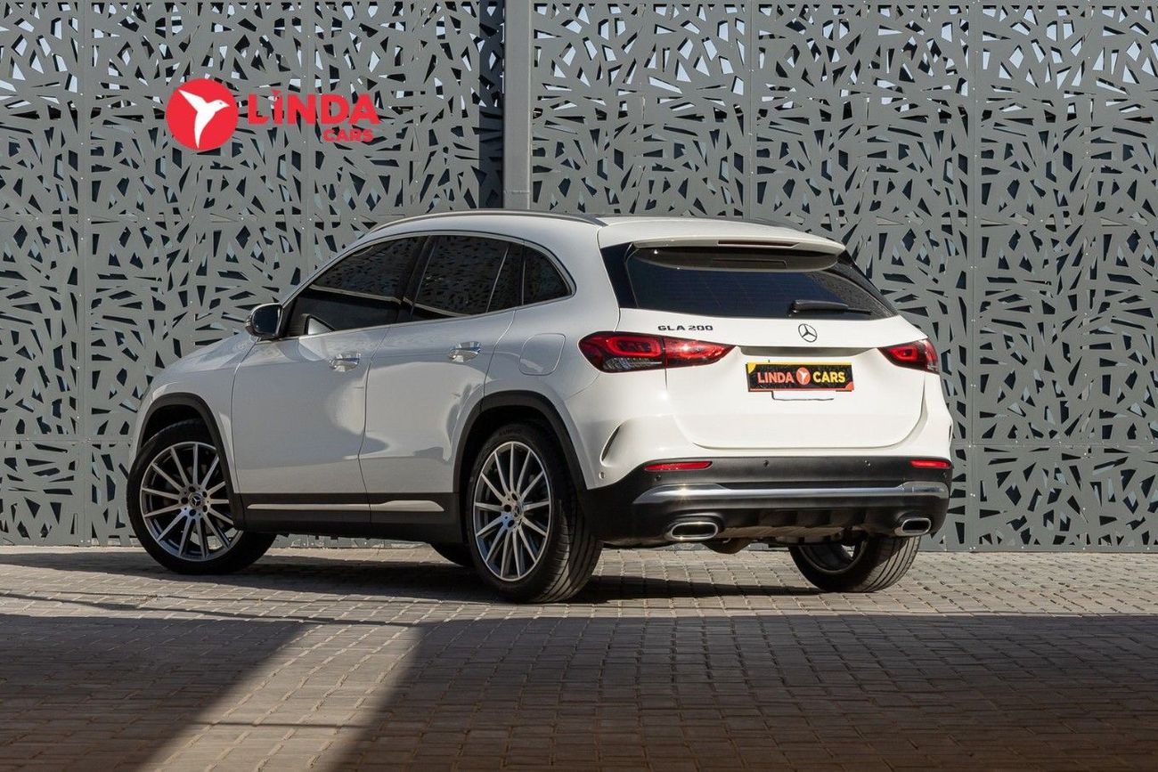 Mercedes Benz GLA 200