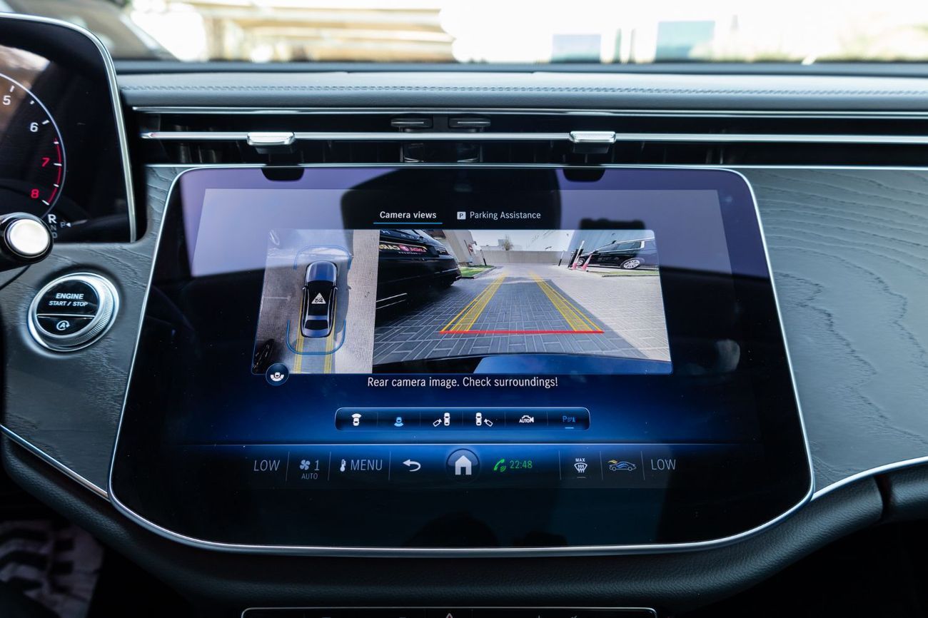 Mercedes-Benz E200 2.0L