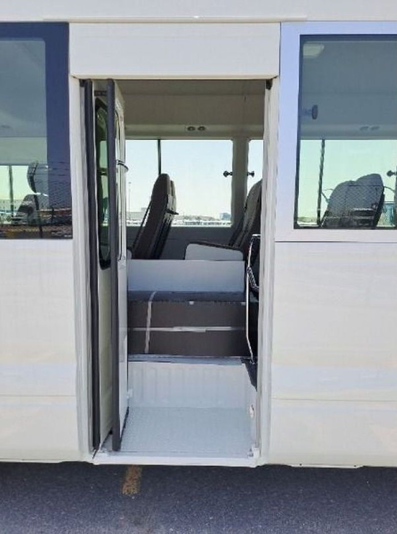 تويوتا كوستر TOYOTA COASTER 4.2L DIESEL RHD | 2025 | 03 YEARS WARRANTY