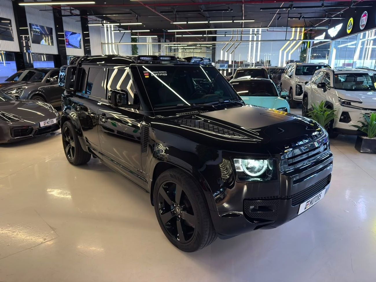 Land Rover Defender 110 HSE P525 2025 Defender 110 V8 Edition P525 | 7,000 MP | 5 Years Warranty and Service