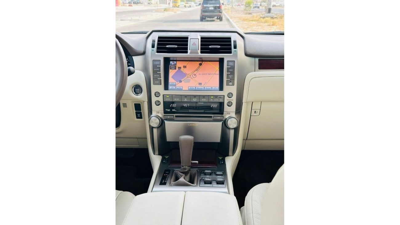 لكزس GX 460 LEXUS GX460 PLATINUM 4.6L V8 4X4 | GCC | BEAUTIFUL INTERIOR | FULL OPTION I FSH