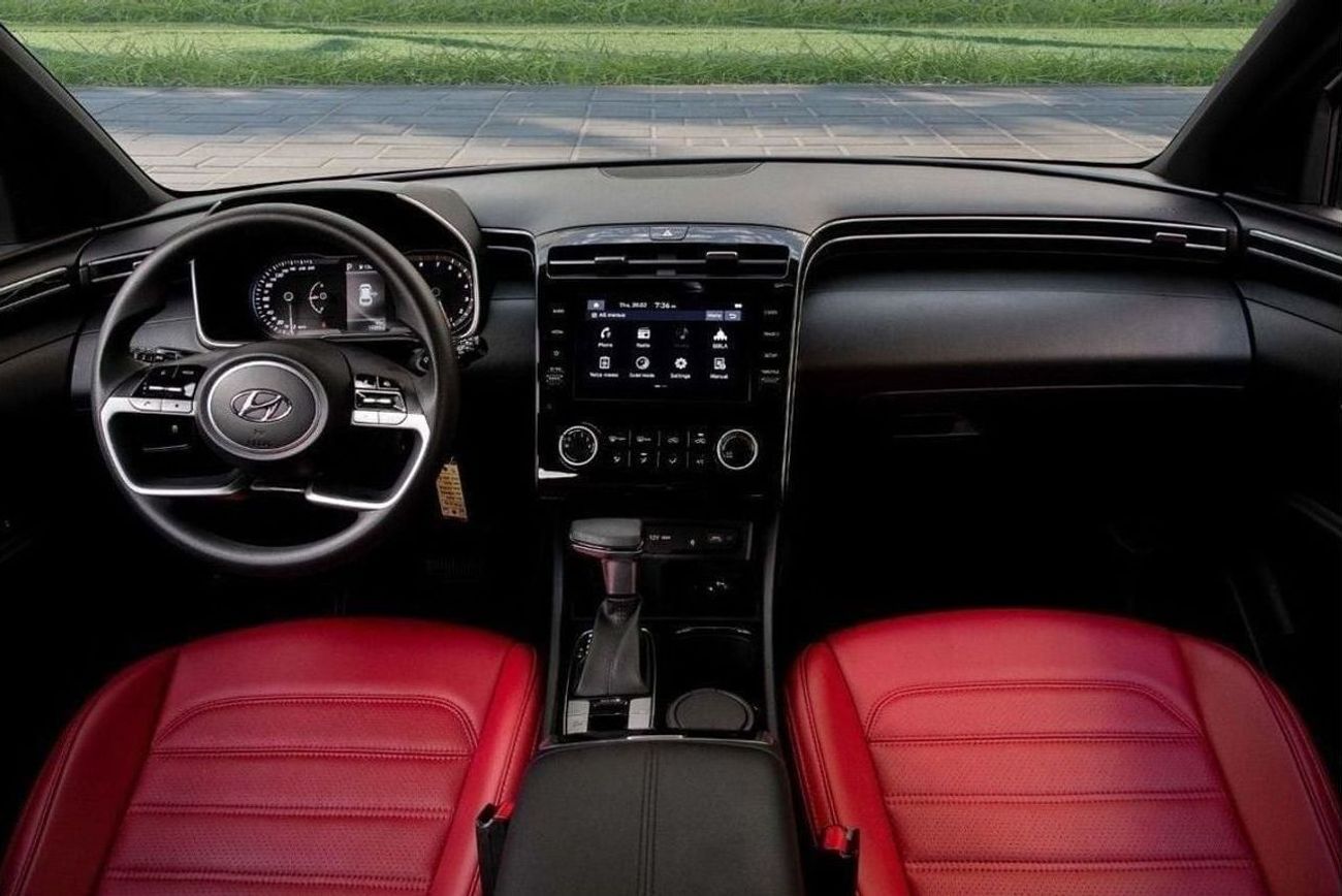 Hyundai Tucson SIGNATURE | 1,958 P.M | 0% Downpayment | Immaculate Condition!