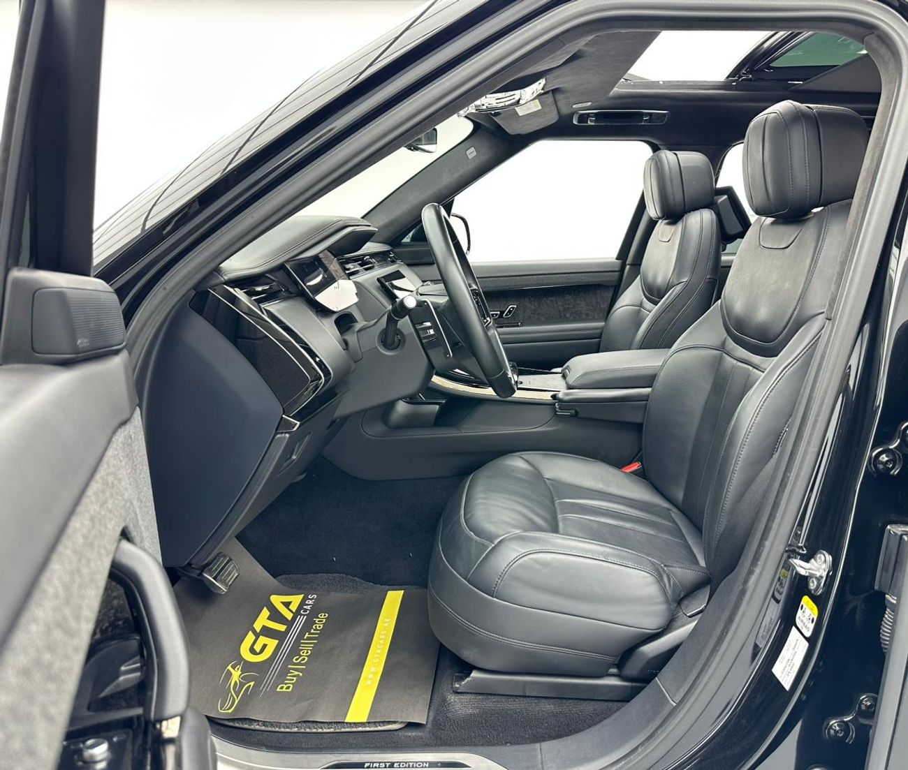 Land Rover Range Rover Sport 2023 Range Rover Sport P530 First Edition, Dec/2027 Range Rover Warranty + Service Contract, Range R