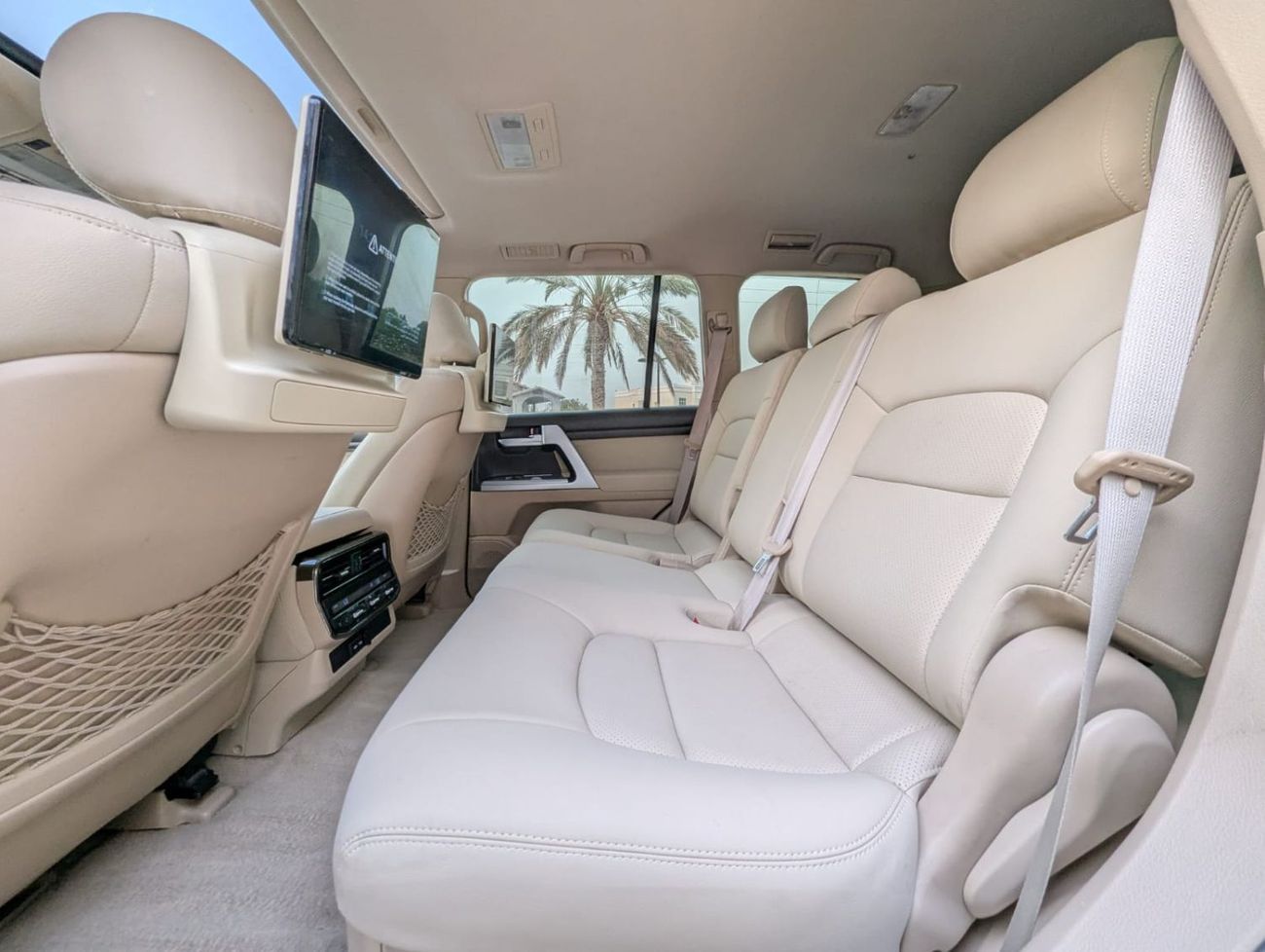 تويوتا لاند كروزر Toyota Landcruiser 2015 facelifted 2025 with interior and exterior v6 4.0L