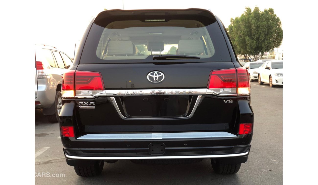 Toyota Land Cruiser GXR GT 4.6L, DVD+Rear Camera, Alloy Rims 20'', 1 Power Seat, A/T Trunk, Sunroof, Rear AC, P/S