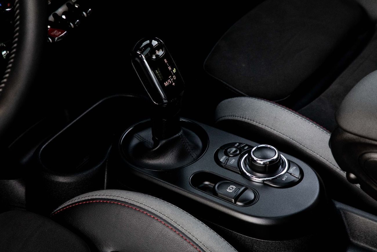 Mini John Cooper Works 2,370 P.M  | 0% Downpayment |  Mini John Cooper Works | AGENCY WAR!