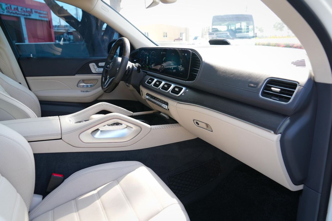 مرسيدس بنز GLS 580 4MATIC 2020!! JAPANESE SPECS