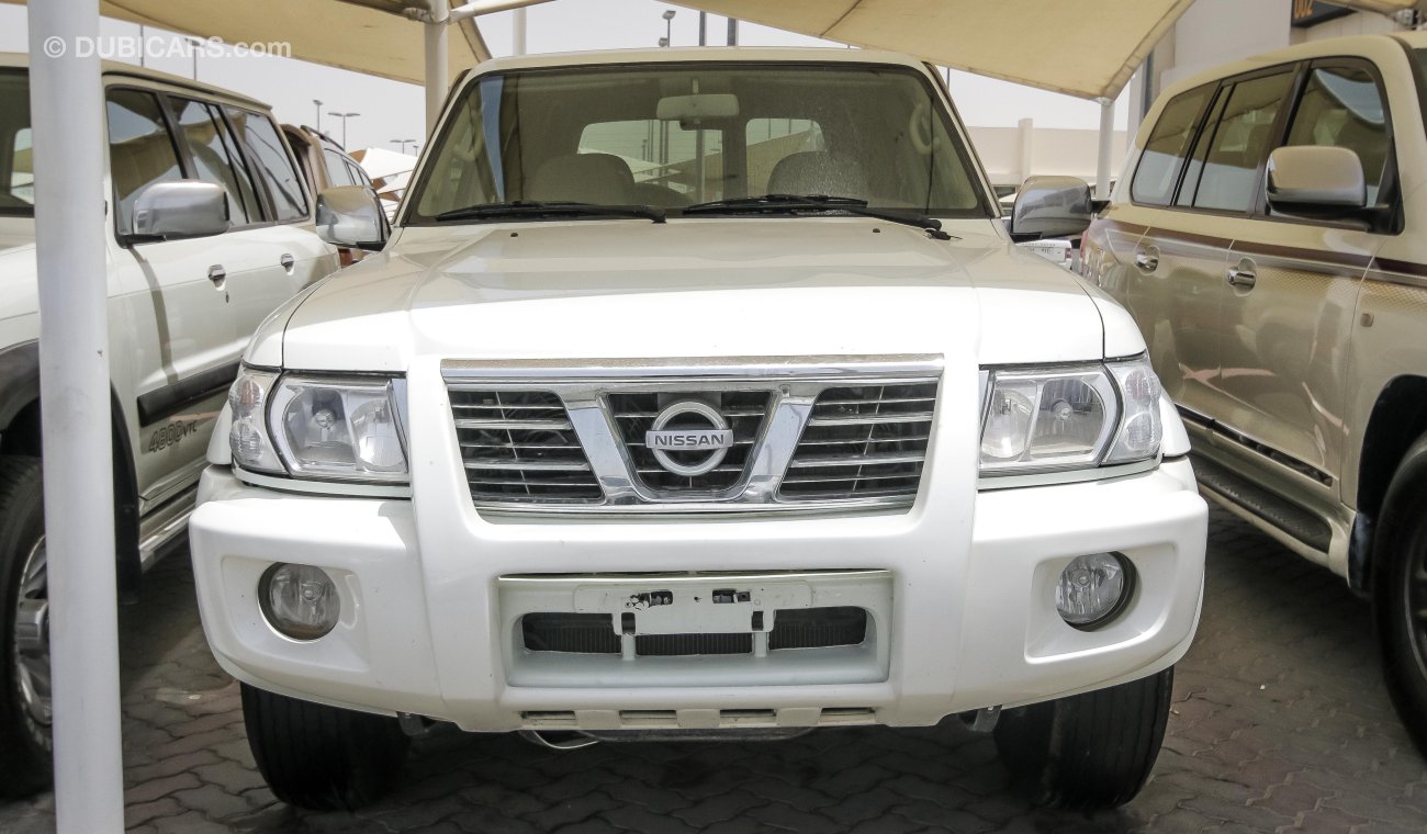 Nissan Patrol Super Safari