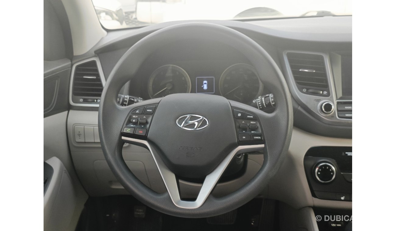 Hyundai Tucson 2.0L Petrol, Driver Power Seat / Leather Seats (CODE # 54094)