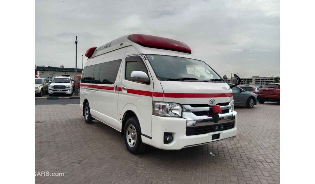 تويوتا هاياس TOYOTA HIACE VAN RIGHT HAND DRIVE (PM1547)