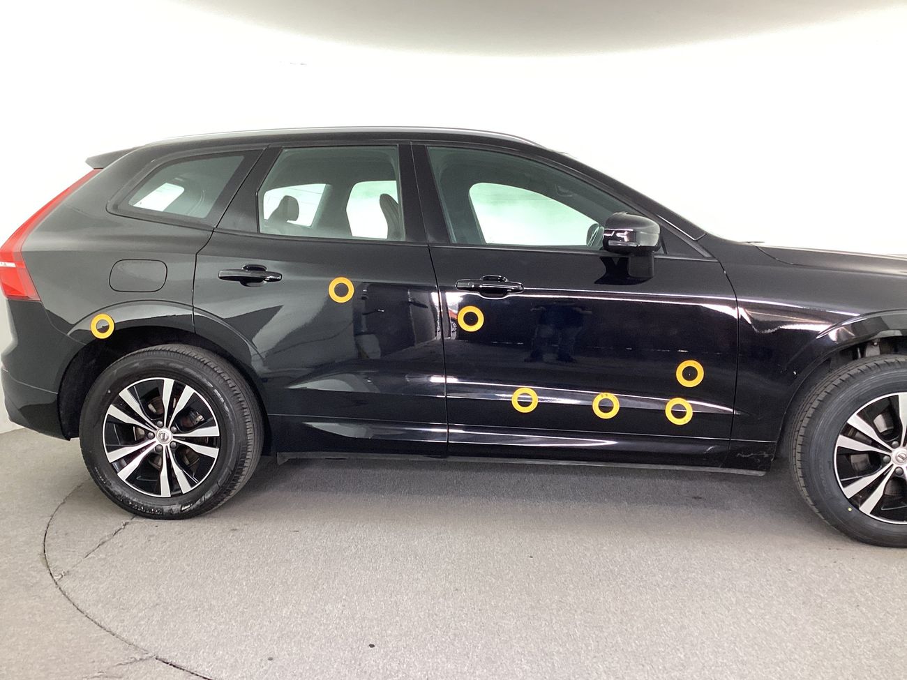 فولفو XC 60 T5 Momentum | National Day Celebration | شامل الضمان | 0 ﺪﻔﻋﺓ ﺃﻮﻟﻯ