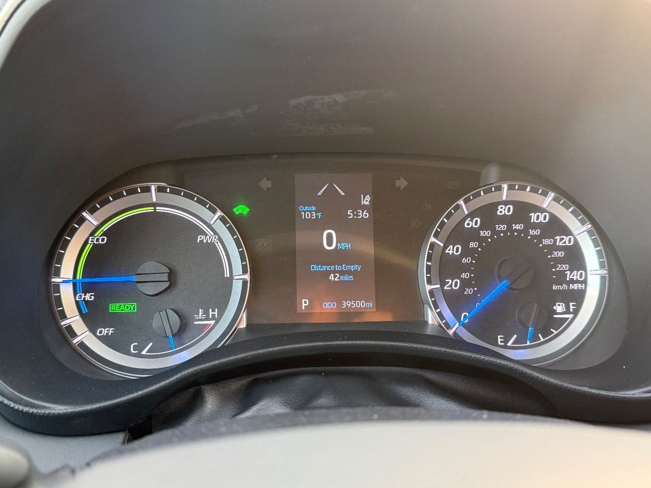 تويوتا هايلاندر LE 2.5L